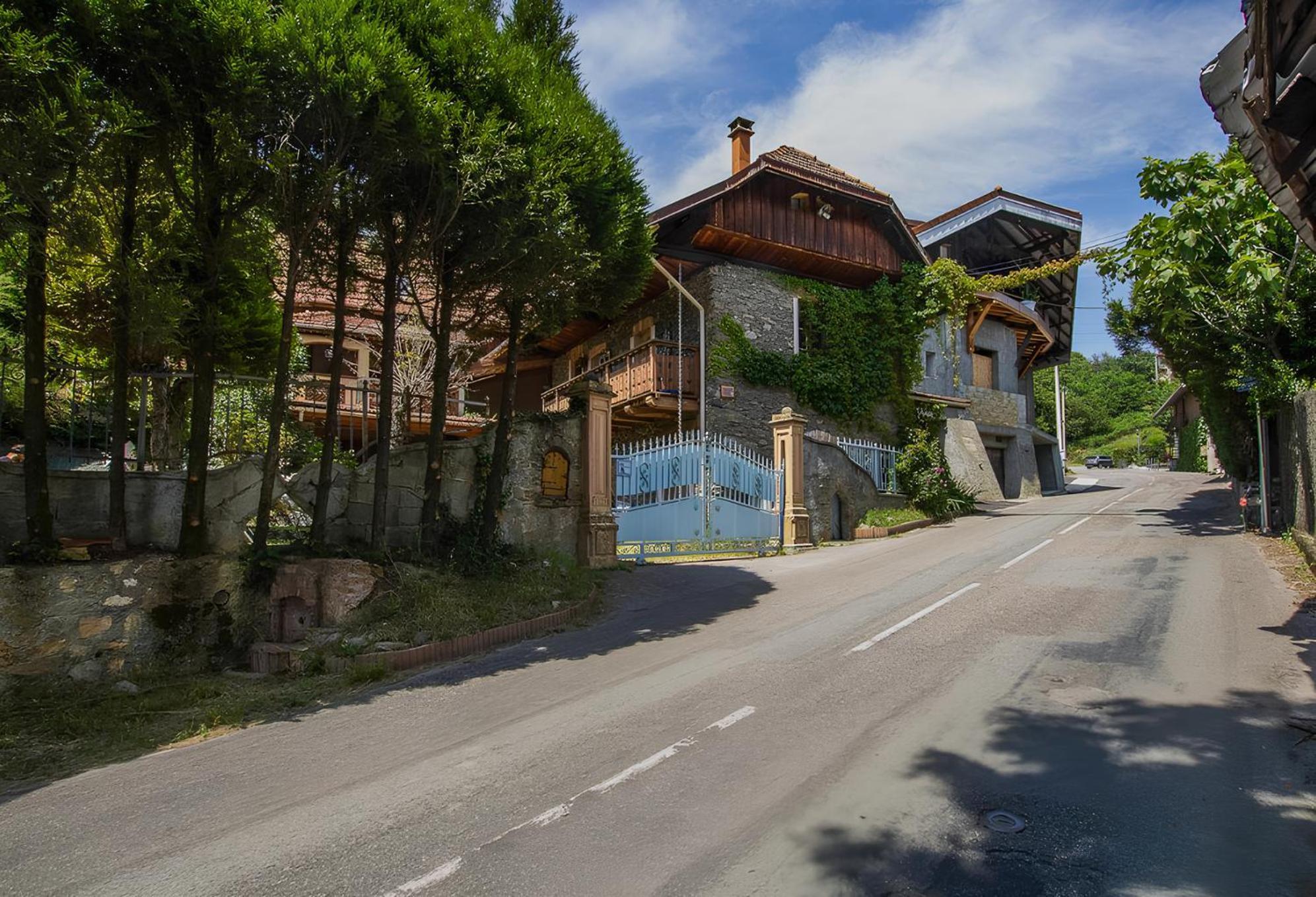 Studio Atypique Et Cosy, Classe "Gite De France" 5Min Centre, 15Min Gare, Lit Queen Size "Climatisation, Netflix Et Wifi, Parking, Lave Vaisselle, Boite A Cles Pour Arrivee Tardive - Gites La Tarine Албервил Екстериор снимка